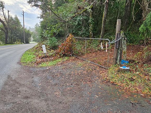 3rd image of 2450 Green Hill Road