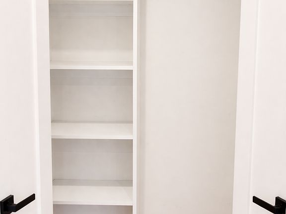 3rd image of 202 W 96th St APT 3D