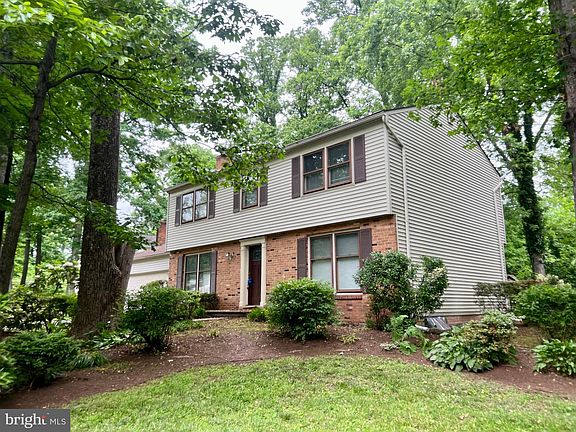 3rd image of 12860 Whitefur Ln