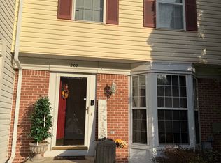 207 Edge Creek Ln, Odenton, MD 21113