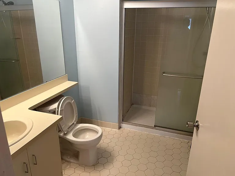 14 Pembrook Ave #14 — Photo 10