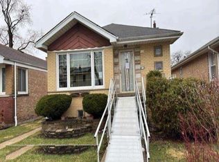 424 49th Ave, Bellwood, IL 60104