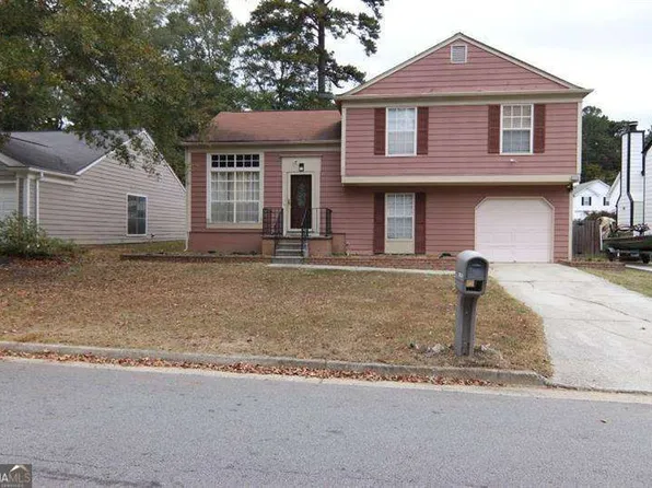 6653 Eastbriar Dr, Lithonia, GA 30058
