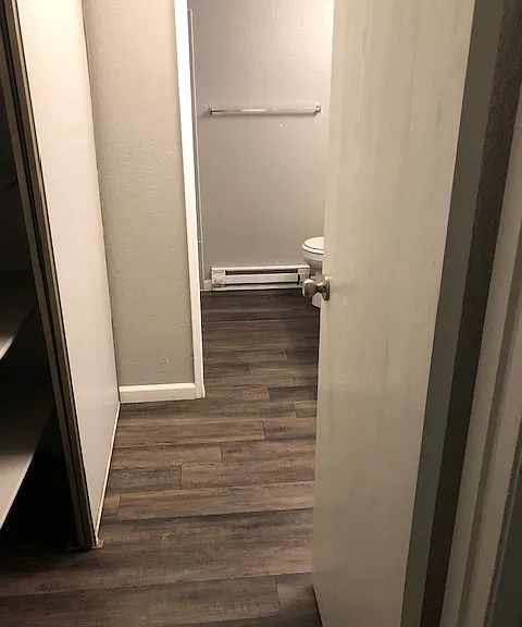 Emerald Place Apartments — Photo 20