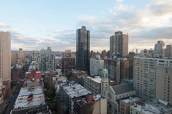 Sold by STAR CITIES INTERNATIONAL PROPERTY CORPORATION | media 16