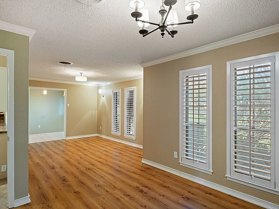 5th image of 4 Glenwick Cv