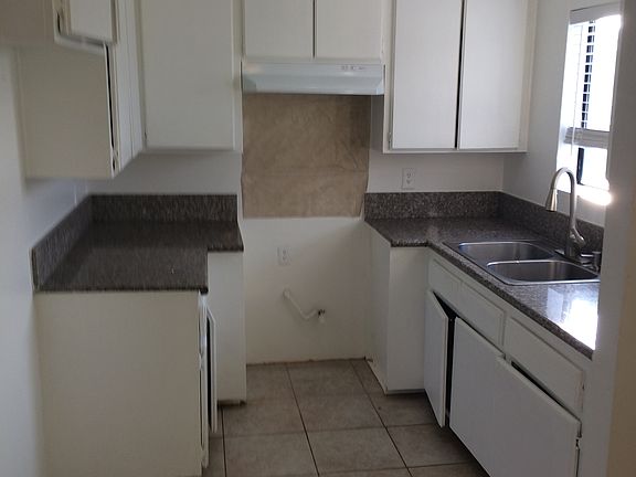 2nd image of 3239 N Baldwin Park Blvd