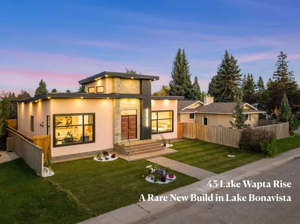 43 W Lake Wapta Rise SE, Calgary, AB T2J 2N1