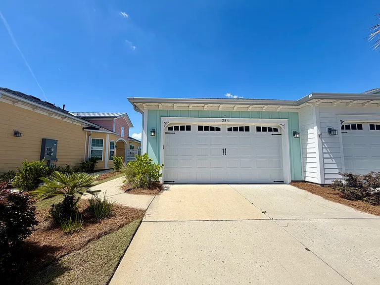 394 Landshark Blvd — Photo 2