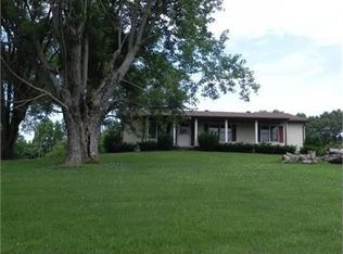 3798 Highway 2002, Mc Kee, KY 40447