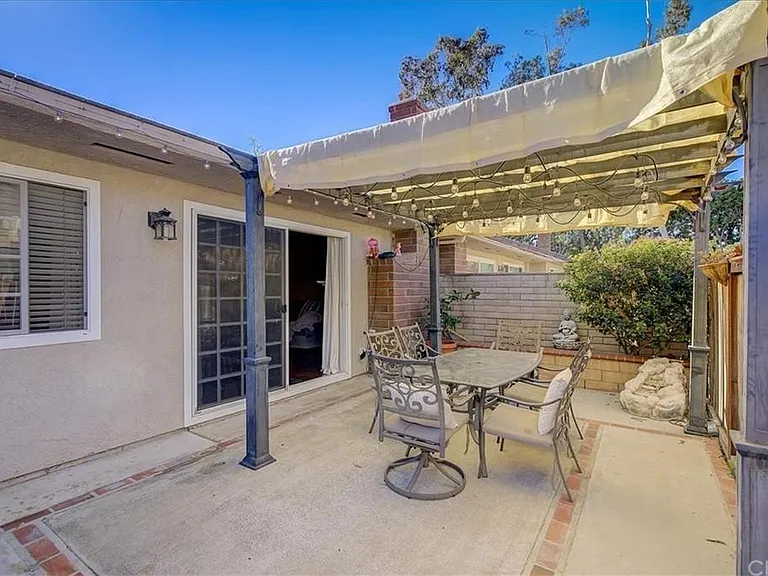 5071 Apple Tree — Photo 16
