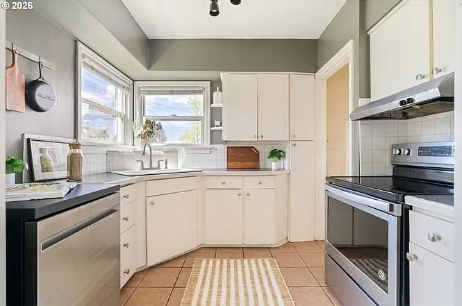 6716 N Commercial Ave — Photo 8