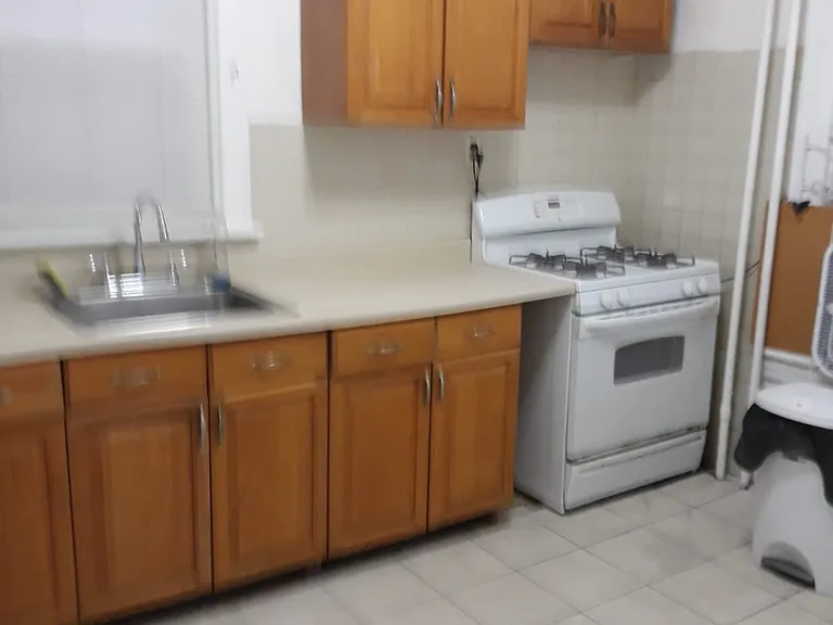 114 Garrison Ave #2 — Photo 2