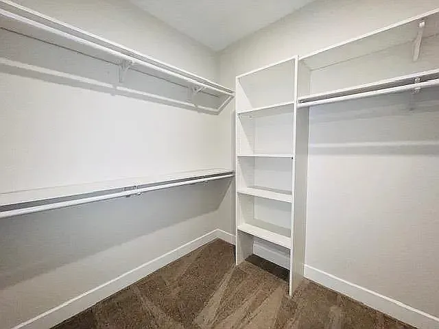 490 Mount Ivy Dr — Photo 16