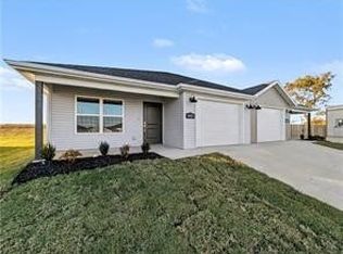 6617 NW Altus St, Bentonville, AR 72713