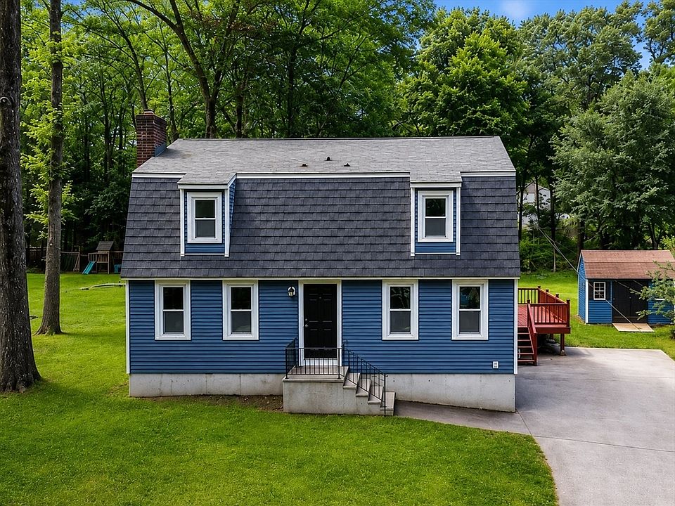 1st image of 250 Groton Rd