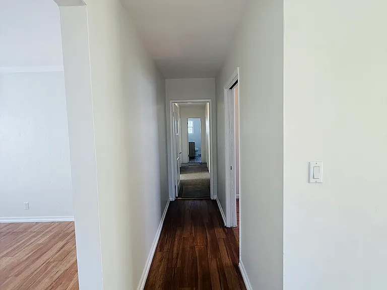 818 S Shenandoah St — Photo 5