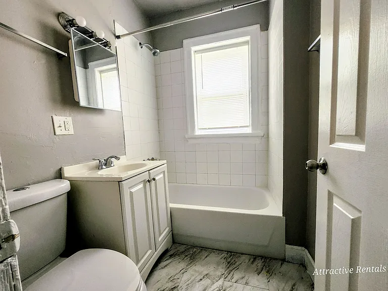 7801-03 S Marshfield Ave #1N — Photo 5