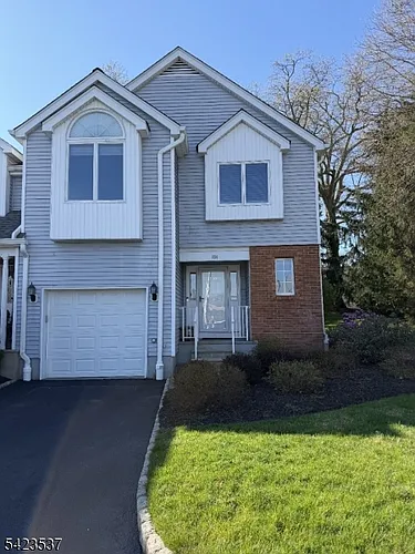 150 Chateau Thierry Ave Photo 1
