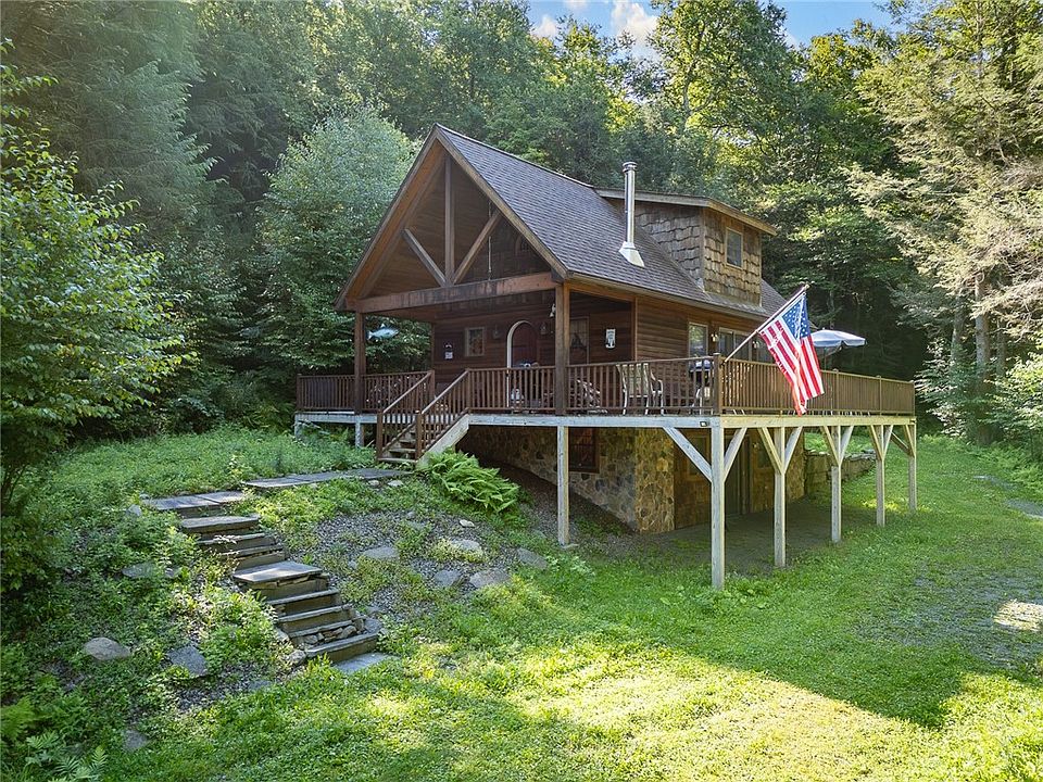 1st image of 130 Deer Run Rd