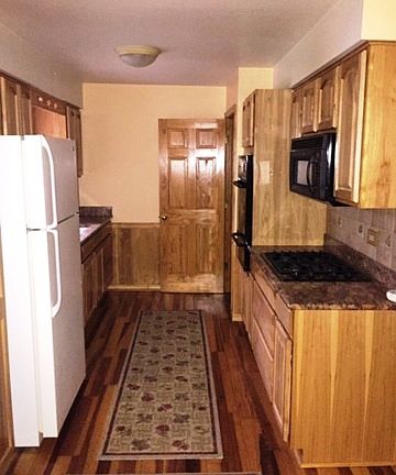 5th image of 12519 Meade Ave