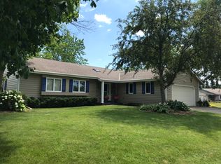 W169N9754 Nigbor Dr, Germantown, WI 53022