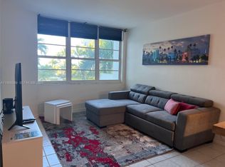 Decoplage, Miami Beach, FL 33139