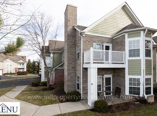 1563 Sierra Spgs #D, Indianapolis, IN 46280