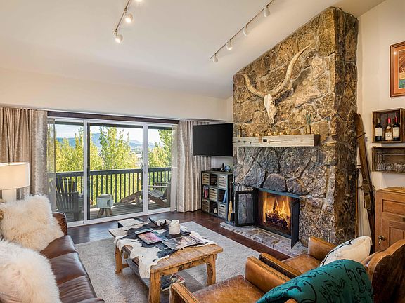 4th image of 7280 N Rachel Way Unit B-4