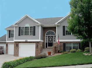 2210 Ponca Dr, Junction City, KS 66441