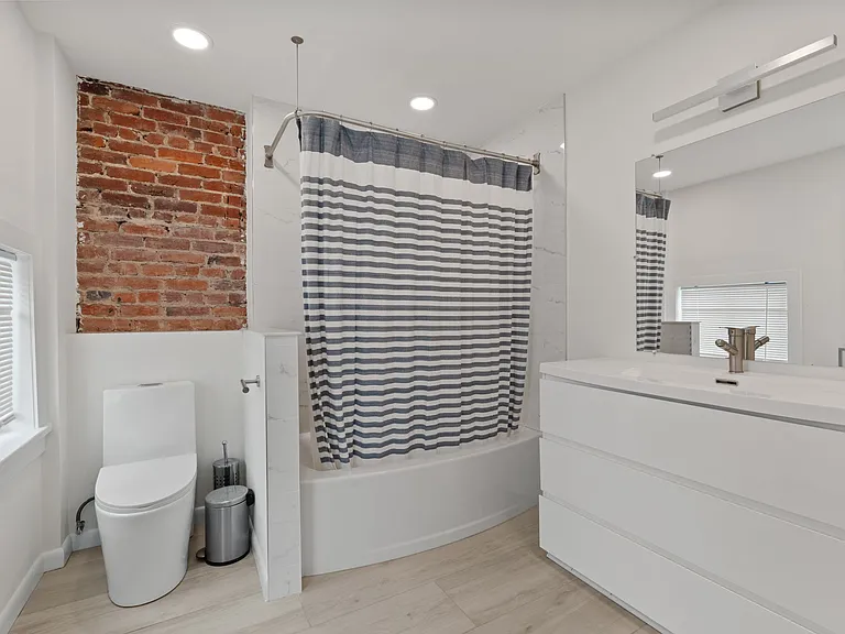 707 Quincy St NW — Photo 26