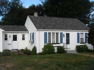 39 Weeden Dr, Warwick, RI 02818