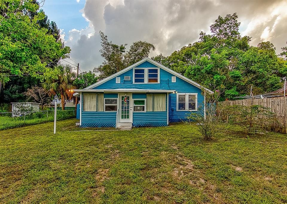 1st image of 3722 Royal Palm Ave