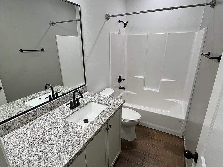 1027 Fairway Dr #1 — Photo 12