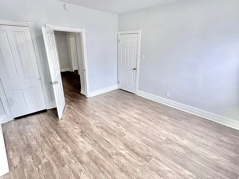 1410 W Turner St — Photo 7