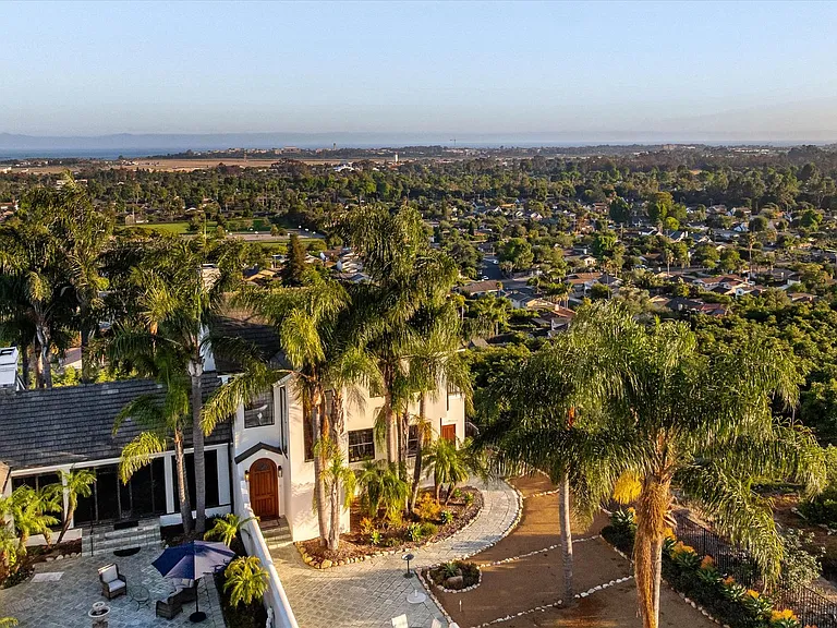 6060 La Goleta — Photo 40