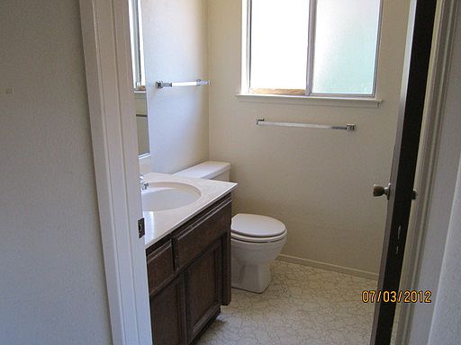 5th image of 1730 Kent St APT B