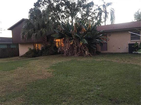 3rd image of 7319 Brookview Cir
