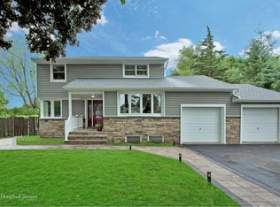 14 Valmont Ave, Commack, NY 11725