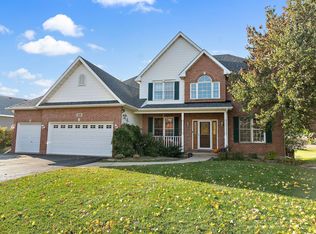 508 Prairieview Pkwy, Hampshire, IL 60140