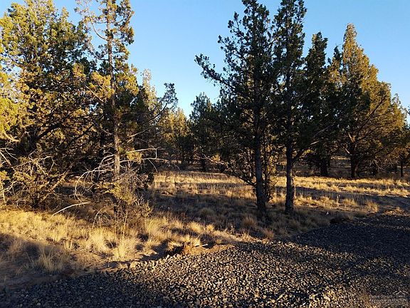 5th image of 5340 SE Goble Dr