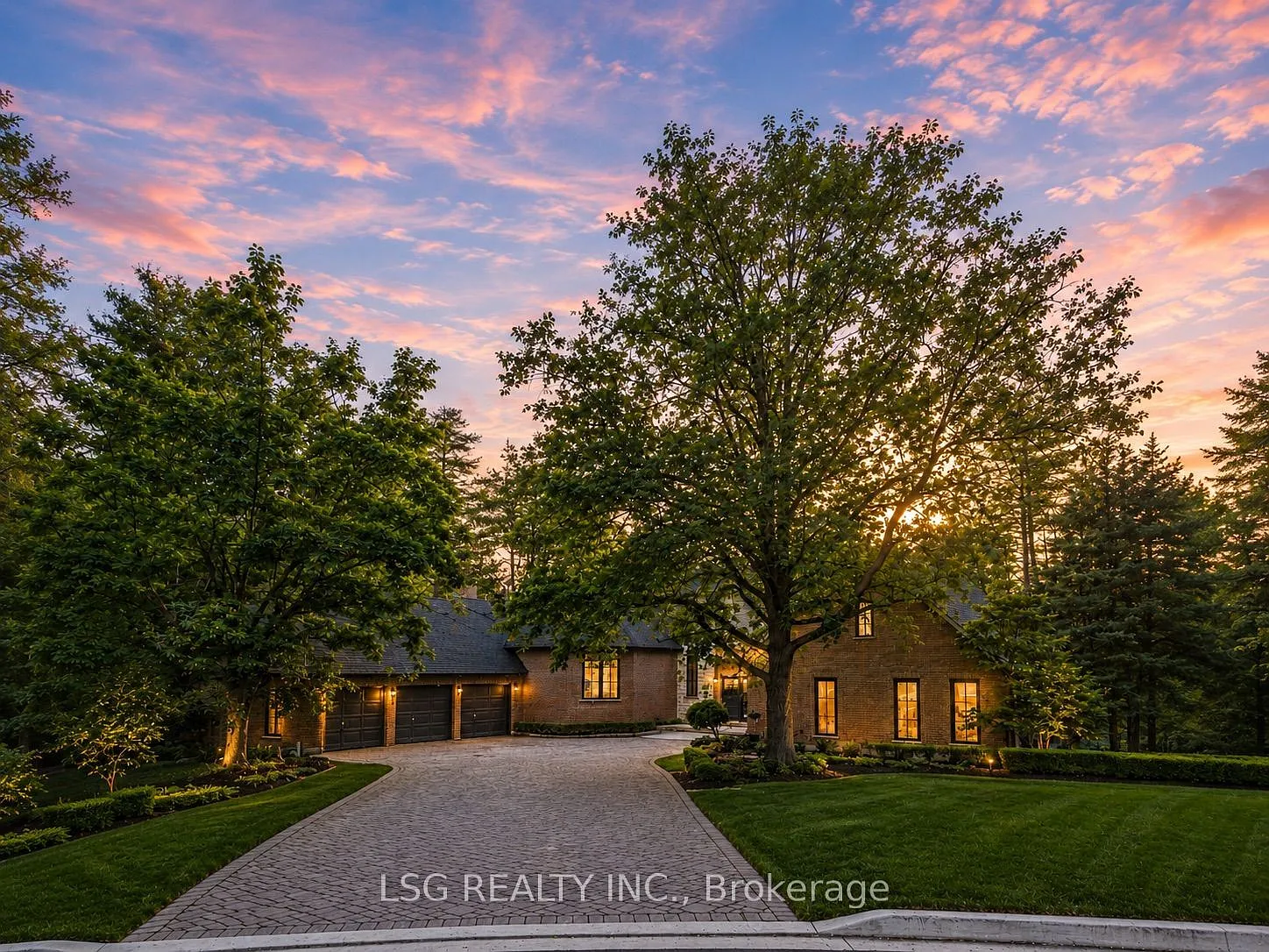 7 bed, $9,950 — Photo 1