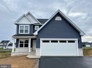 184 Trifecta Trl, Martinsburg, WV 25404