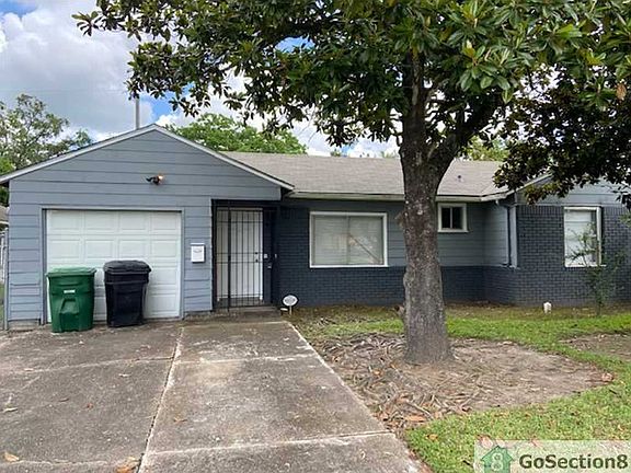 2nd image of 10201 Rosehaven Dr