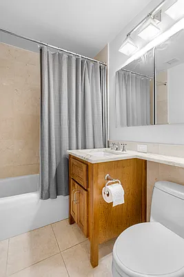 Rented by Compass | media 27