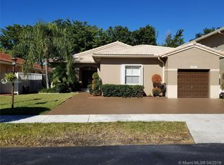 15911 SW 64th Ter, Miami, FL 33193