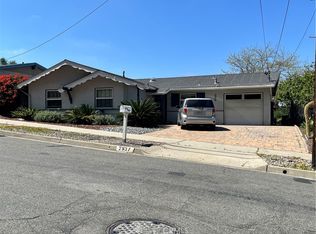 2937 E Barnwell St, Oceanside, CA 92054