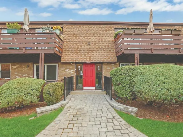 19 New Holland, Nanuet, NY 10954