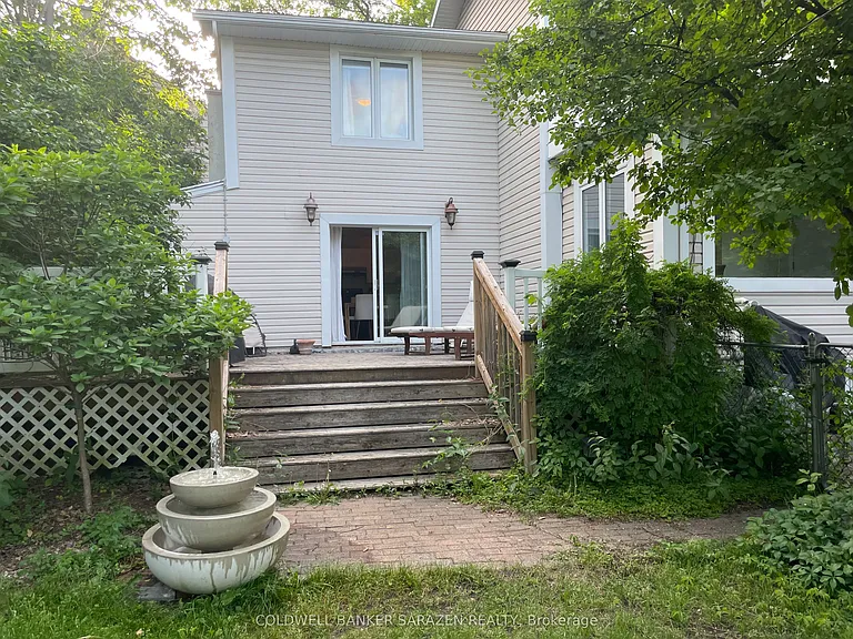 448 Green Ave — Photo 15