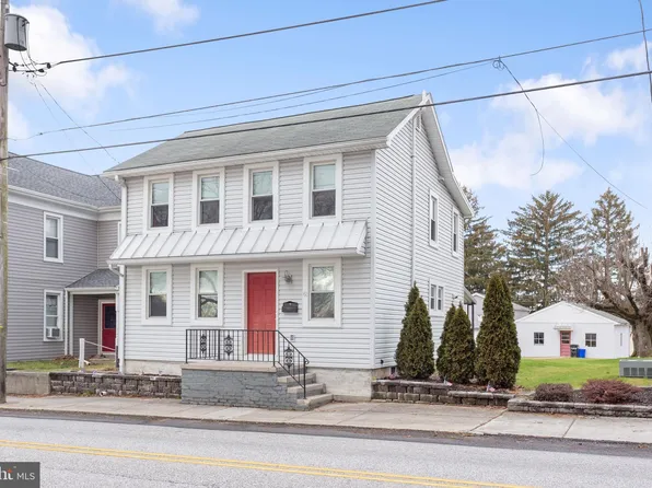 61 Main St, Mc Sherrystown, PA 17344